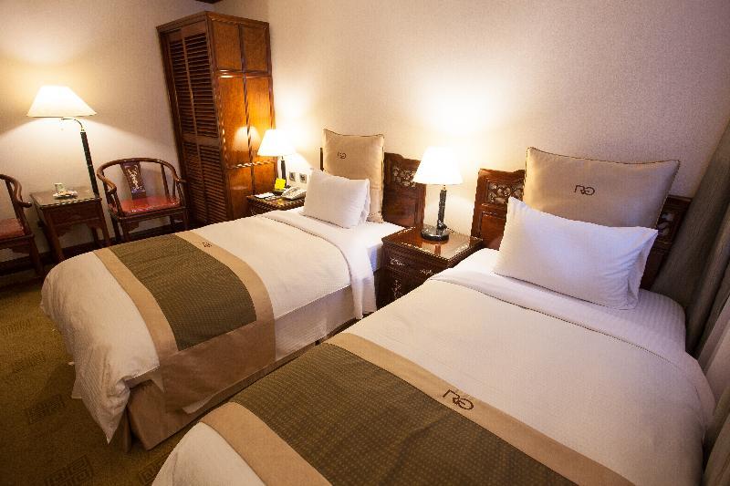 Rich Garden Hotel Tajpej Buitenkant foto